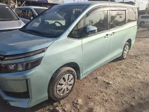Toyota Voxy 2017 - Safi, Mileage Chache