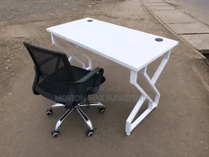 Boss Office Products Meza ya Ofisi na Msingi wa Metali