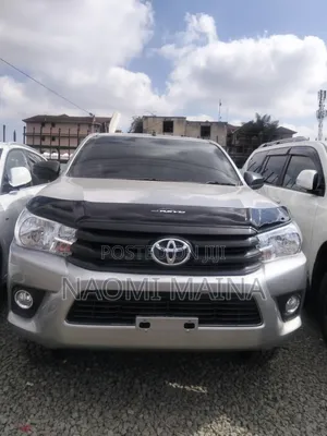 2019 Toyota Hilux Revo Silver