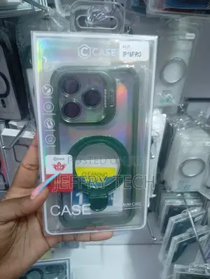 Kesi ya Kijani ya Sumaku na Stendi ya Pete kwa iPhone 16 Pro