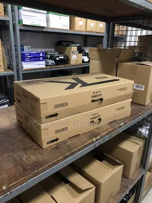 Kyocera TK-6115 Toner Nyeusi