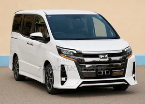 Toyota Noah WXB 2019 Nyeupe