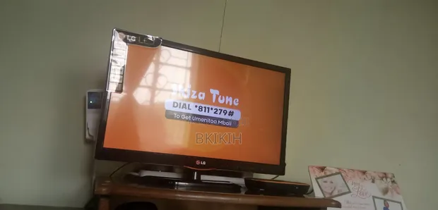 LG 21 Inch TV - Good Condition - 1