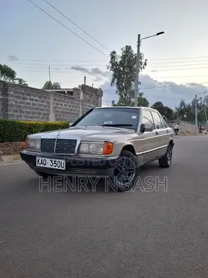 Mercedes-Benz E200 1996 Nyeupe