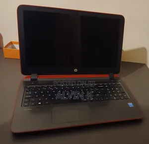 Laptop HP Pavilion 15, Intel Core i3, 8GB RAM, 1TB HDD