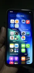 Apple iPhone 11 128GB Njano - 3