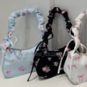 Classy Floral Print Shoulder Bag
