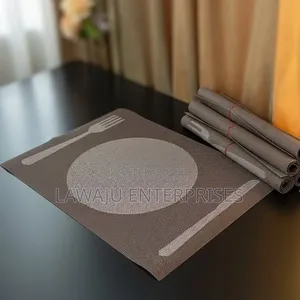 *Table Mats