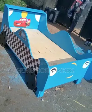 Kitanda cha Watoto 3x6 na Reli ya Kando Iliyopambwa
