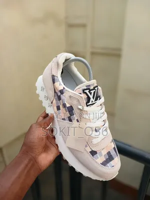 Louis Vuitton Sneakers