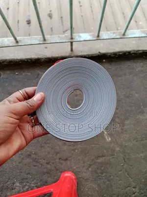 Mkanda wa Kinga ya Kingo za Magurudumu ya Gari 8m