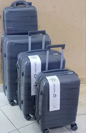 Goodpartner 4-Piece Unbreakable Rubber Suitcase Set (Size 4)