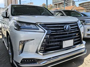 Lexus LX 570 2018 Off White