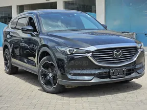 Mazda CX-8 2.2 AWD (Viti 7) 2019 Nyeusi
