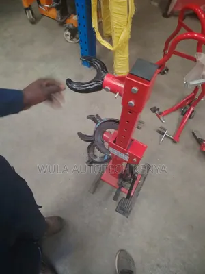 Heavy Duty Suspension Spring Compressor Tool