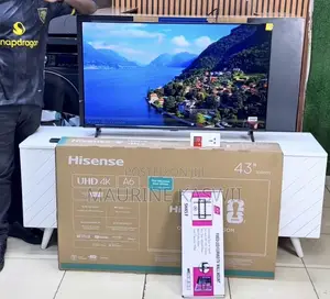 Hisense 43" 4K UHD Smart TV with Wall Mount