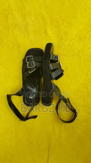 Zara Leather Sandals - Brand New