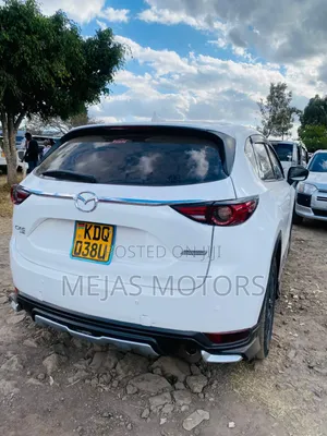 Mazda CX-5 2018 Nyeupe