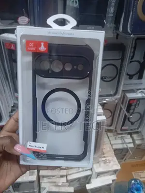 Google Pixel 10 Pro XL Black Magnetic Clear Case