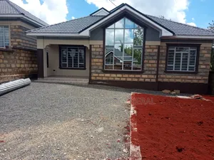 Bungalow ya Vyumba 3 na DSQ, Matasia, Inauzwa