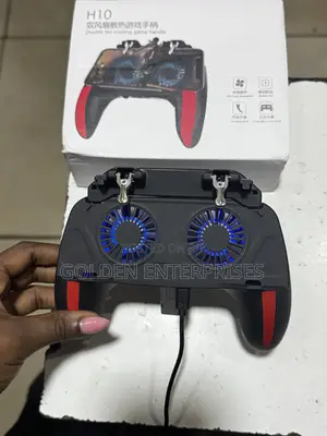 Heavy-Duty Mobile Gaming Controller with Dual Turbo Cooling Fans