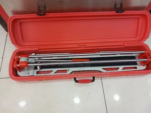 Rubi Cutting Mac Kikata Vigae