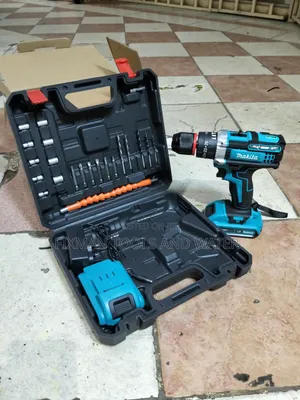 Makita 98V Cordless Hammer Drill Set na Betri 2 & Charger