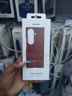 Samsung Galaxy Z Fold8 Ultra Carbon Magnet Case - Dark Red