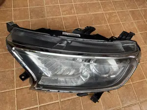 Ford Ranger 2016 Mwanga wa K Ushoto Halisi (Uliotumika)