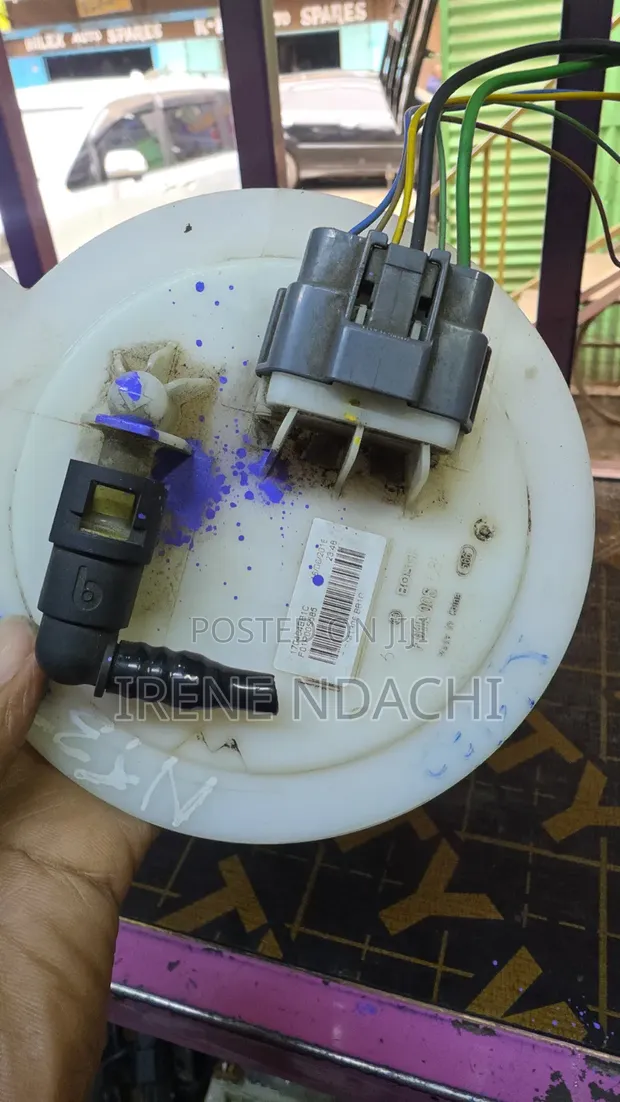 Nissan X-Trail Fuel Pump (Iliyo tumika) - 1