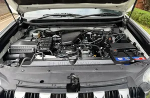 Toyota Land Cruiser Prado TX 2016