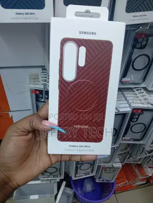 Kifaa cha Samsung Galaxy S26 Ultra Carbon Magnet - Chekundu