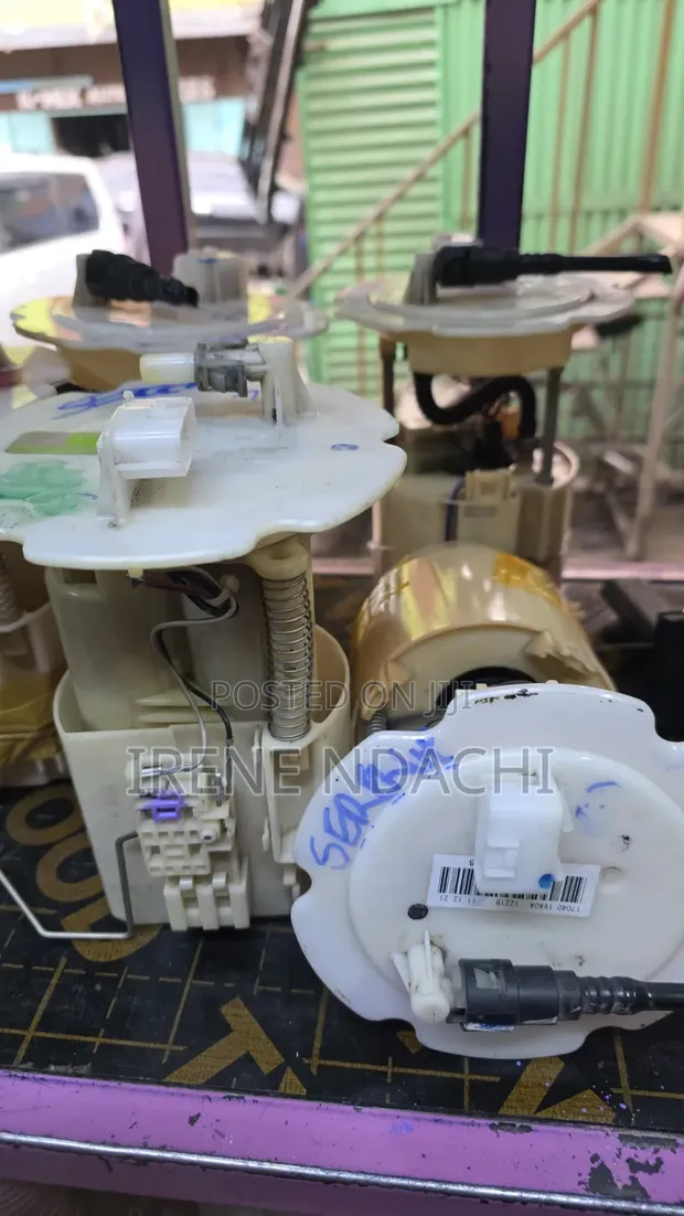 Nissan Serena Fuel Pump - 1