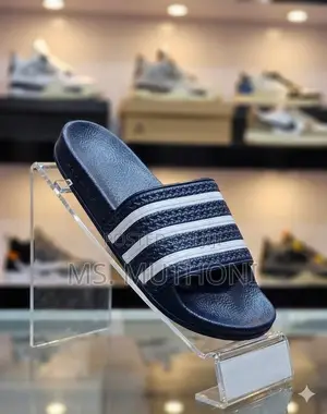 Sandali za Kuteleza za Adidas Adilette za Kufuma