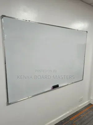 New 8ft x 4ft White Board