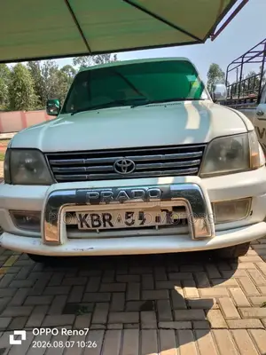 Toyota Land Cruiser Prado 2004 Nyeusi