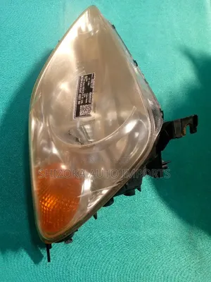 Honda CR-V RD4 Headlight Assembly Right Hand 2003