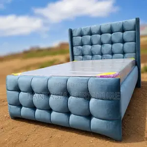 Kitanda cha 5x6 Rangi Kijivu chenye Grid Tufted