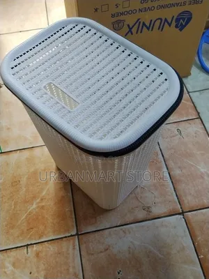Spacious Clothes Basket With Lid – Large Size, 70 Litres