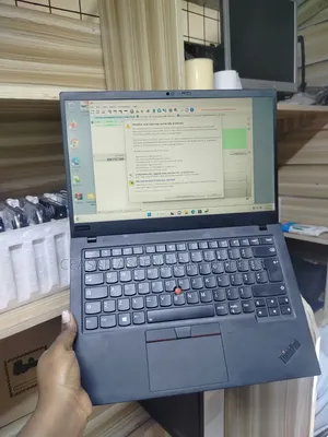 Lenovo ThinkPad X1 Carbon (Iliyorudishwa)