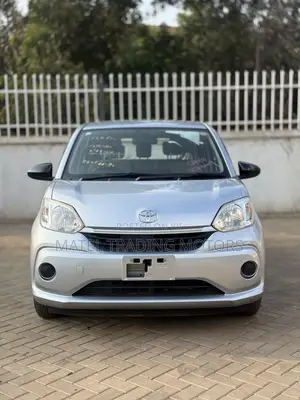 Toyota Passo 1.0 FWD 2019 Nyeupe
