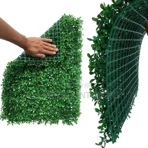 Artificial Boxwood Hedge Panels for Feature Walls