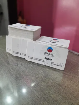 Uchapishaji wa Business Card wa Juu Sana