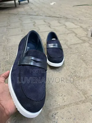 Berluti Loafers Nyeusi