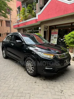 Honda Vezel RS 2020 Nyeusi