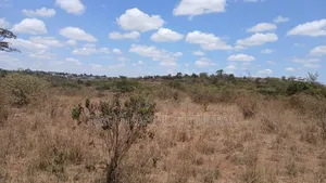 Eneo la Ekari 24 kwa Uuzaji Oloolua, Maasai Lodge