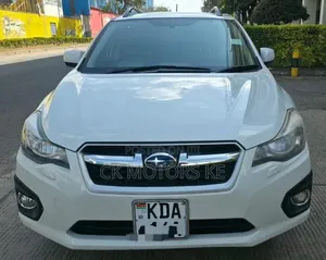 Subaru Impreza 2013 Nyeupe