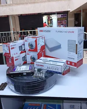 Hikvision 4 Channel Smart Color CCTV Kit 1080p na Sauti