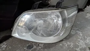 Taa ya Mbele Toyota Noah 2005