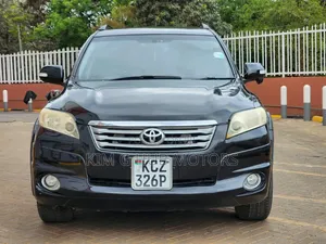 Toyota Vanguard 2013 Nyeusi
